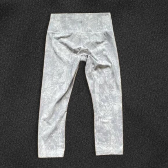 Lululemon Wunder Under Crop Tight Leggings High Rise Stretch Moisture-Wicking W - Picture 2 of 6